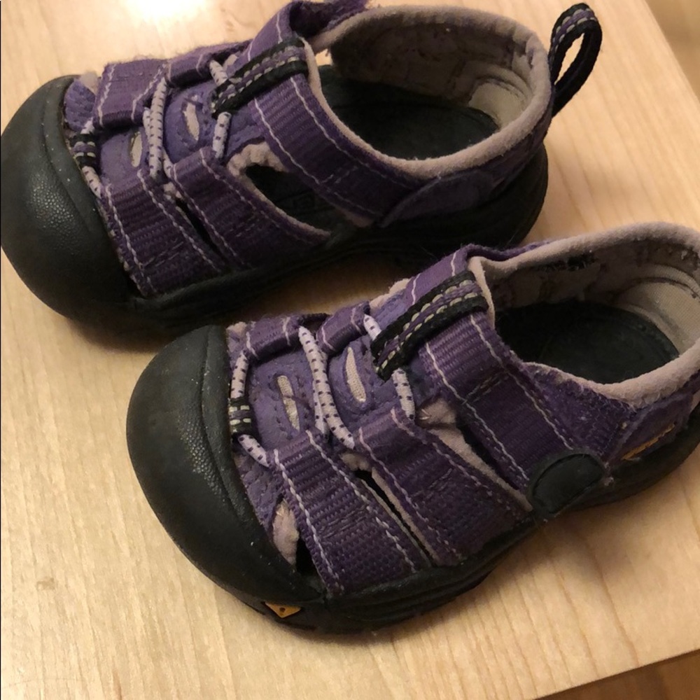 Toddler keen sandals